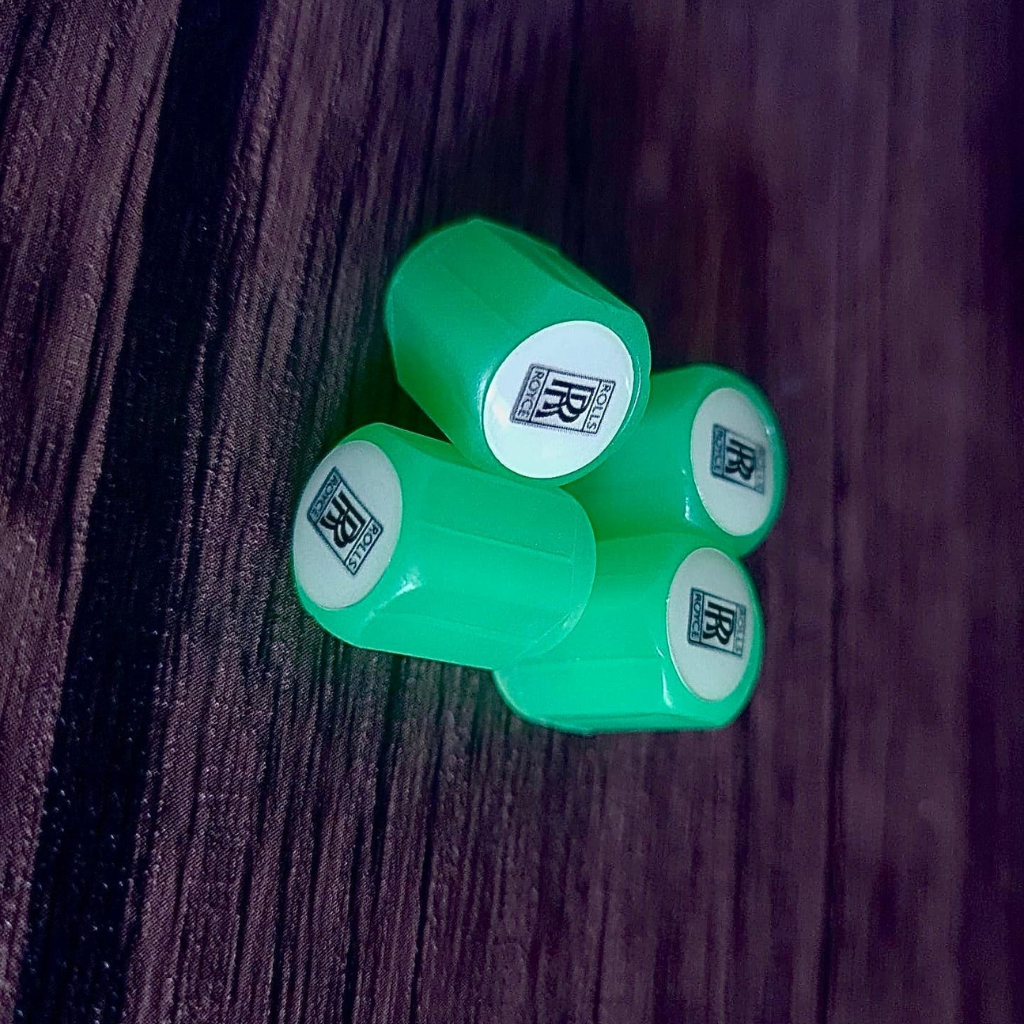 Sada 4 Fosforeskujících Krytek Na Kola S Logem