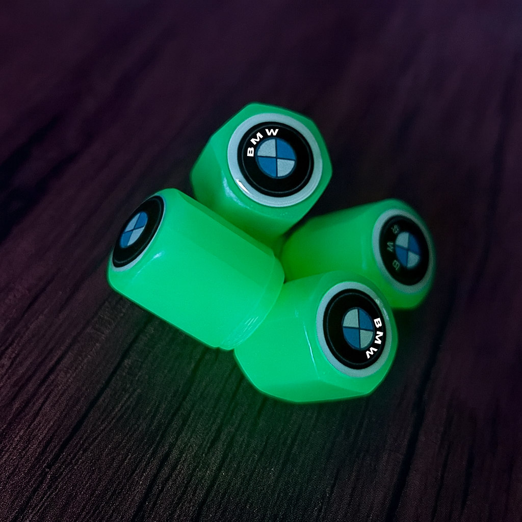 Sada 4 Fosforeskujících Krytek Na Kola S Logem