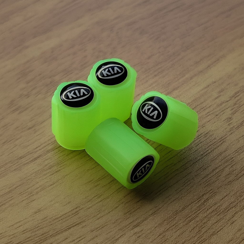 Sada 4 Fosforeskujících Krytek Na Kola S Logem