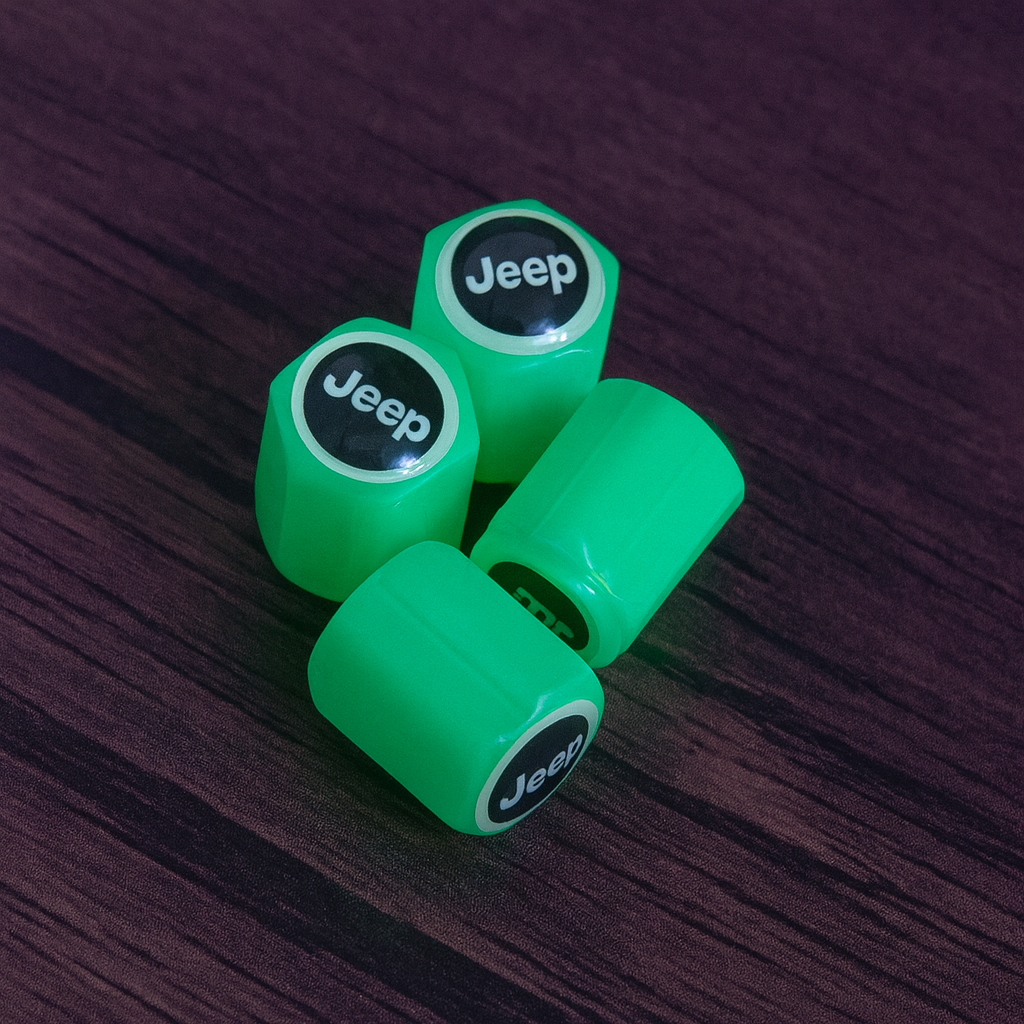 Sada 4 Fosforeskujících Krytek Na Kola S Logem