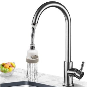 Univerzální flexibilní nástavec na kohoutek